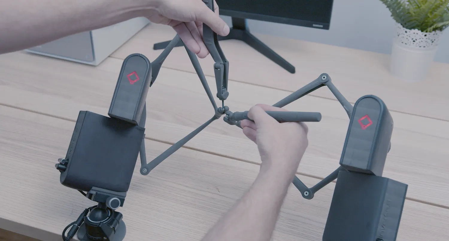 Haptic interaction with digital 3D content